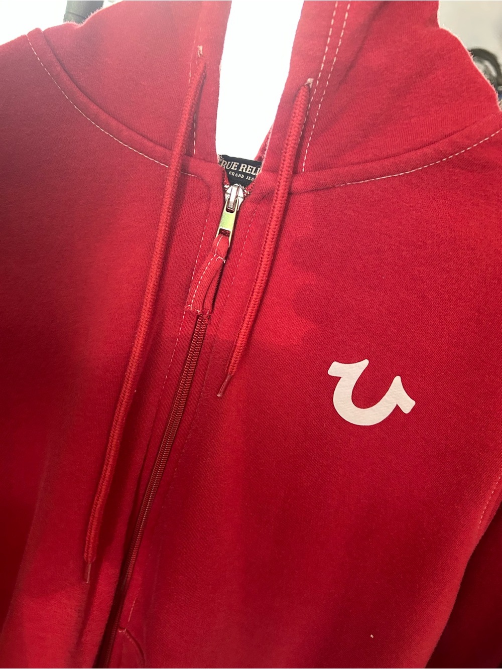 True Religion Red Pullover Hoodie with Contrast Stitching Men’s Med - Picture 3 of 4
